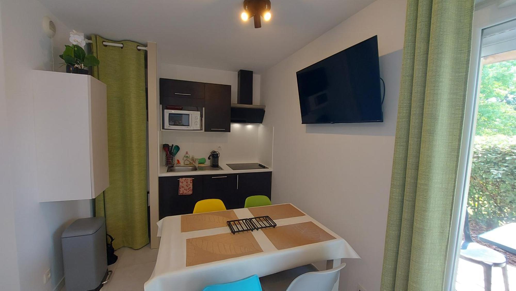 T2, 50M Du Lac, Piscine, Wifi, Jardin Terrasse Sans Vis-A-Vis, 1 A 4 Pers Aureilhan  المظهر الخارجي الصورة