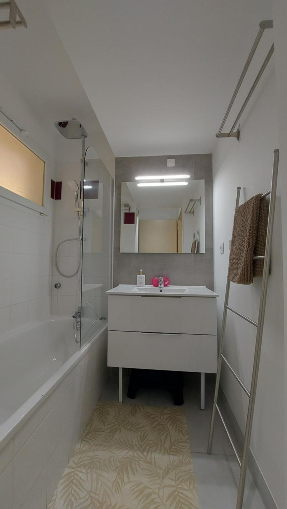 T2, 50M Du Lac, Piscine, Wifi, Jardin Terrasse Sans Vis-A-Vis, 1 A 4 Pers Aureilhan  المظهر الخارجي الصورة